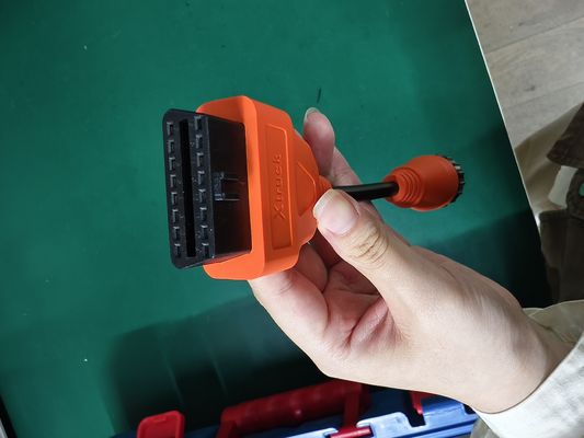 Xtruck Y009 OBD2 14 Pin Diagnostic Cable for Volvo Truck and Excavator Diagnosis